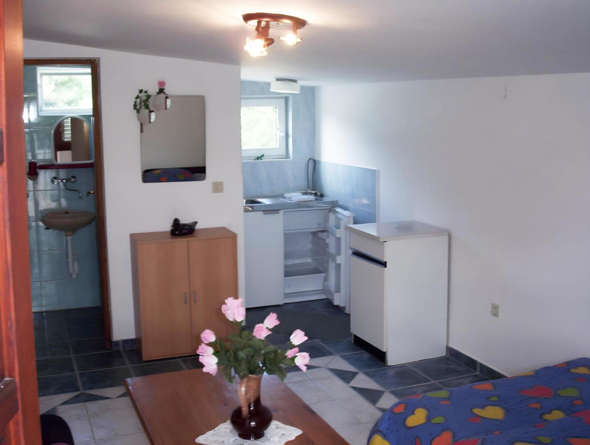 Apartments Tuka Near The Beach 维尔 外观 照片